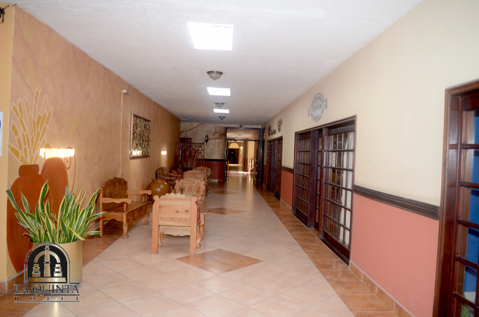 Hotel La Quinta Λα Σέιμπα Εξωτερικό φωτογραφία